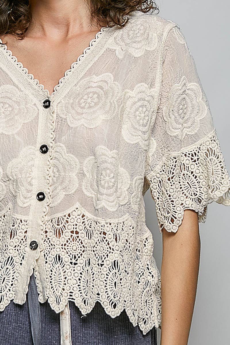 Crochet Trim Neckline Short Sleeve Jacket Top: NATURAL / Os