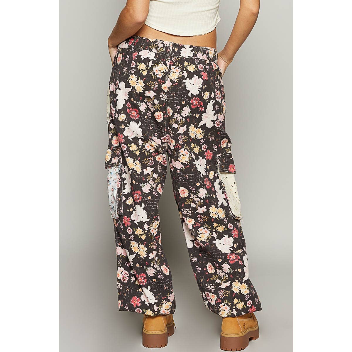 Floral cargo pants