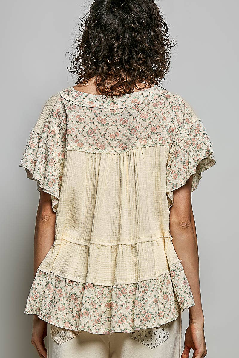 V-neck short sleeve embroidery woven top