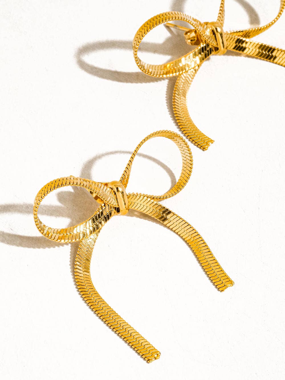 Winona 18K Non-Tarnish Flat Bow Chain Studs: Yellow Gold